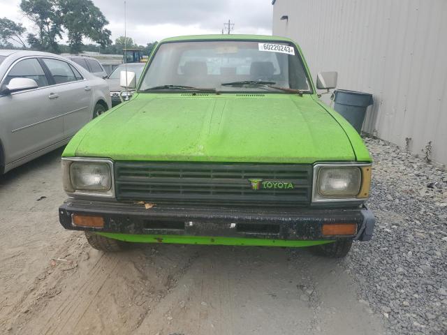 JT4RN44S3C0073962 - 1982 TOYOTA PICKUP 1/2 TON RN44 GREEN photo 5