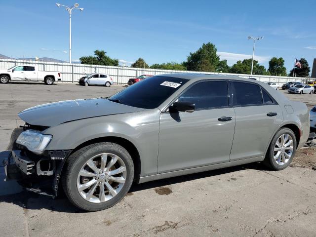 2018 CHRYSLER 300 LIMITED, 