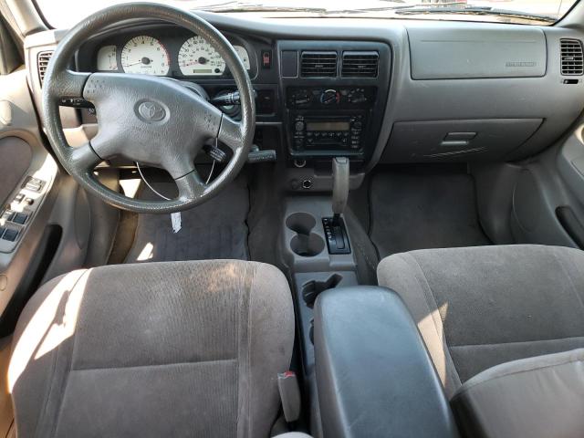 5TEGN92NX2Z038349 - 2002 TOYOTA TACOMA DOUBLE CAB PRERUNNER SILVER photo 8