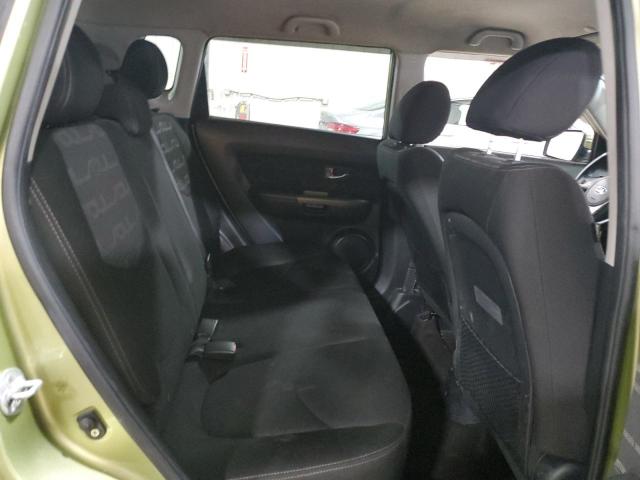 KNDJT2A67D7612185 - 2013 KIA SOUL + GREEN photo 10