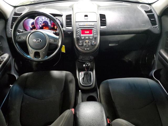 KNDJT2A67D7612185 - 2013 KIA SOUL + GREEN photo 8