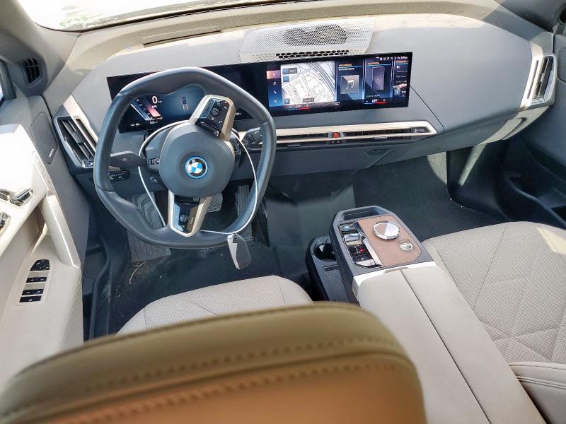 WB523CF03PCM61433 - 2023 BMW IX XDRIVE50 BLACK photo 8