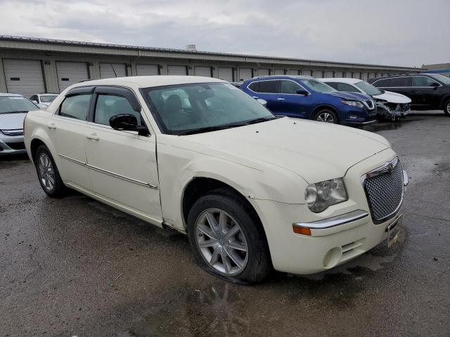 2C3KK33G58H240928 - 2008 CHRYSLER 300 LIMITED CREAM photo 4