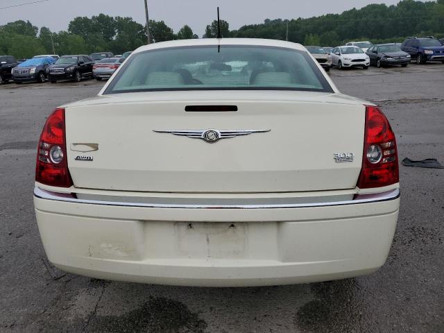 2C3KK33G58H240928 - 2008 CHRYSLER 300 LIMITED CREAM photo 6