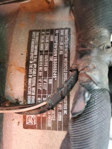 5VPSW36N1B3003245 - 2011 VICTORY MOTORCYCLES VISION TOUR შავი ფოტო 10