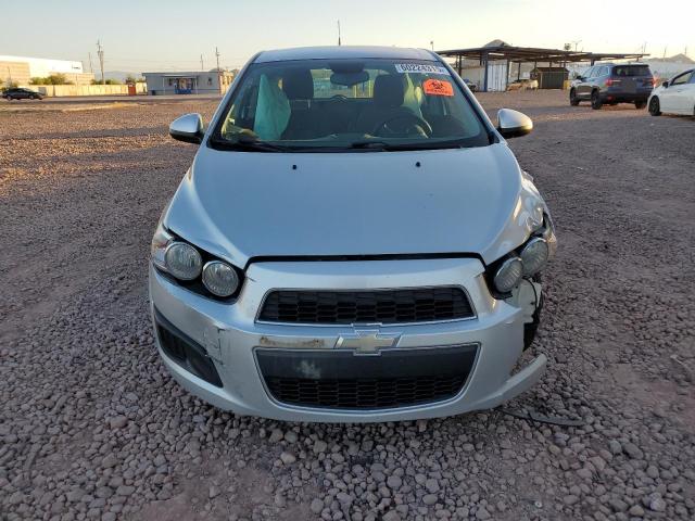 1G1JA6SH9C4111742 - 2012 CHEVROLET SONIC LS SILVER photo 5