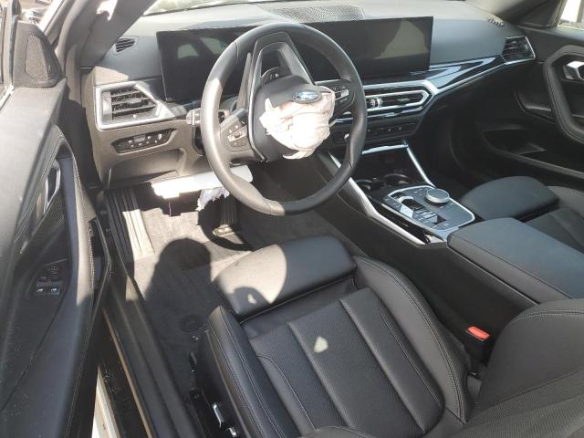 3MW33CM0XR8E20882 - 2024 BMW 230XI WHITE photo 8