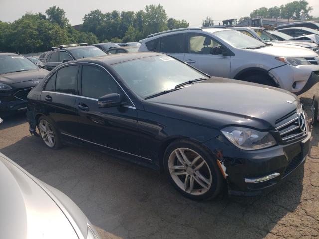 WDDGF8AB9DR275126 - 2013 MERCEDES-BENZ C 300 4MATIC BLACK photo 4