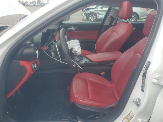 ZARFAEDNXJ7570841 - 2018 ALFA ROMEO GIULIA Q4 白色 照片 7