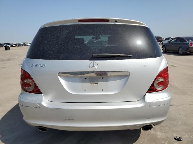 4JGCB75E36A010976 - 2006 MERCEDES-BENZ R 500 SILVER photo 6