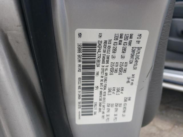 2D4GP44L77R188184 - 2007 DODGE GRAND CARA SXT SILVER photo 13