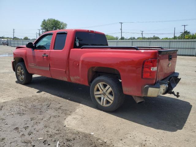 1GCRCREA2BZ272603 - 2011 CHEVROLET SILVERADO C1500  LS RED photo 2