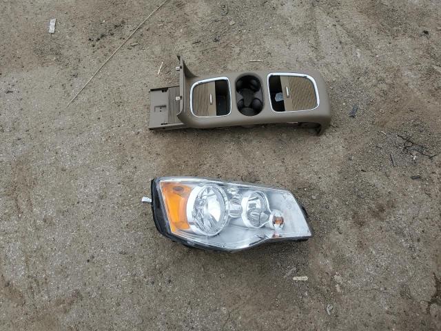 2C4RC1CG1ER374384 - 2014 CHRYSLER TOWN & COU TOURING L RED photo 13