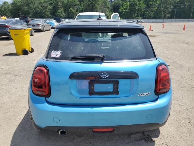 WMWXP5C56K2L09989 - 2019 MINI COOPER BLUE photo 6