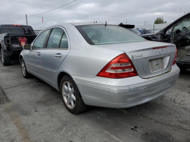 WDBRF61JX1F013836 - 2001 MERCEDES-BENZ C 240 SILVER photo 3