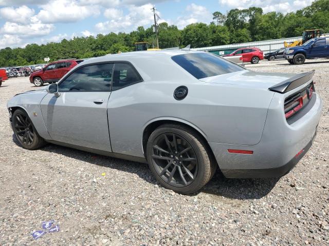 2C3CDZFJ0MH521120 - 2021 DODGE CHALLENGER R/T SCAT PACK GRAY photo 2