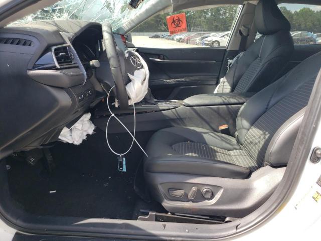 4T1G11AK3PU735989 - 2023 TOYOTA CAMRY SE NIGHT SHADE WHITE photo 7