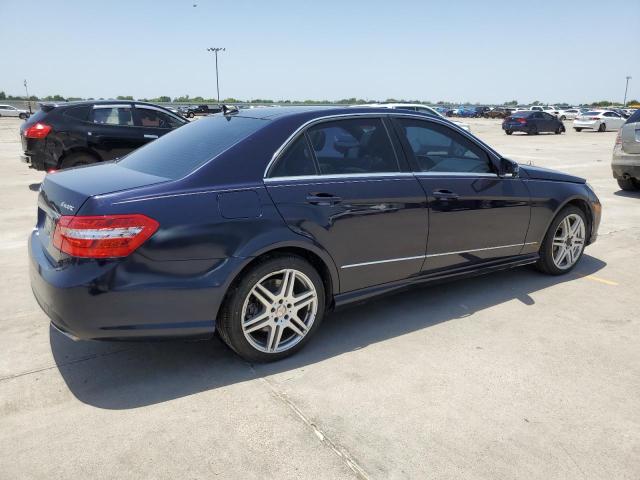 WDDHF9AB8AA233521 - 2010 MERCEDES-BENZ E 550 4MATIC BLUE photo 3