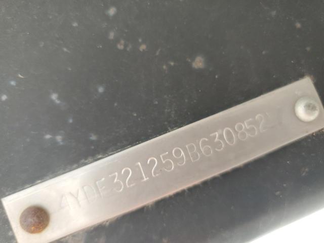 4YDF321259B630852 - 2009 OUTB TRAVEL TRL WHITE photo 10