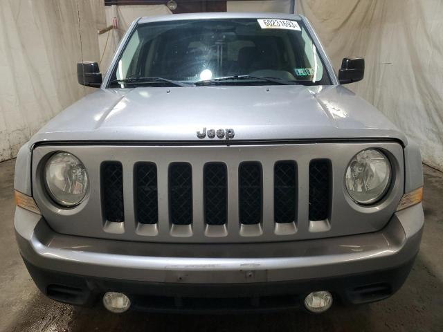 1C4NJRFB8ED778420 - 2014 JEEP PATRIOT LATITUDE SILVER photo 5