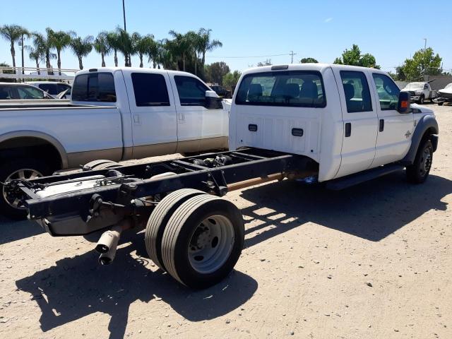 1FD0W4GT9GED32453 - 2016 FORD F450 SUPER DUTY WHITE photo 3