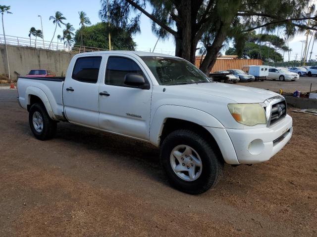 5TEKU72N36Z169520 - 2006 TOYOTA TACOMA DOUBLE CAB PRERUNNER LONG BED WHITE photo 4