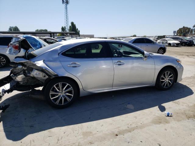 JTHBW1GG6G2114761 - 2016 LEXUS ES 300H SILVER photo 3