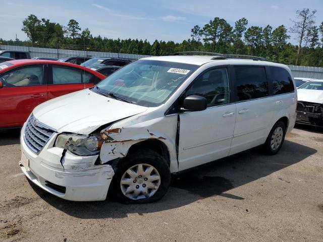 2A4RR4DE8AR346812 - 2010 CHRYSLER TOWN & COU LX WHITE photo 1