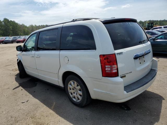 2A4RR4DE8AR346812 - 2010 CHRYSLER TOWN & COU LX WHITE photo 2