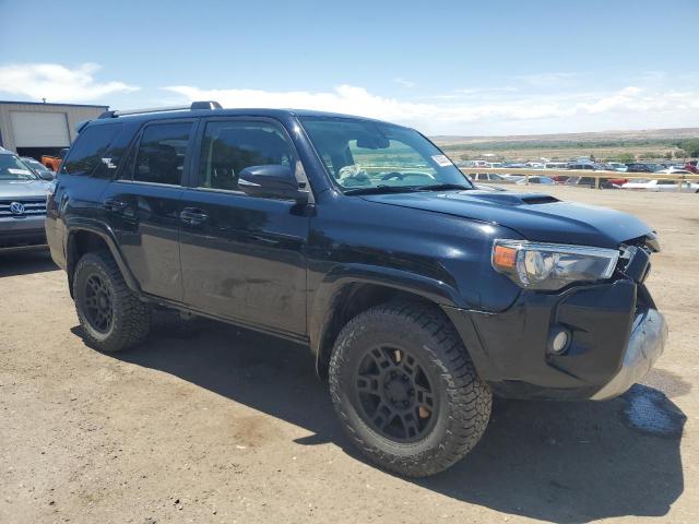 JTEBU5JR6J5509131 - 2018 TOYOTA 4RUNNER SR5/SR5 PREMIUM BLACK photo 4