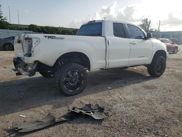 5TBRT54108S459383 - 2008 TOYOTA TUNDRA DOUBLE CAB WHITE photo 3