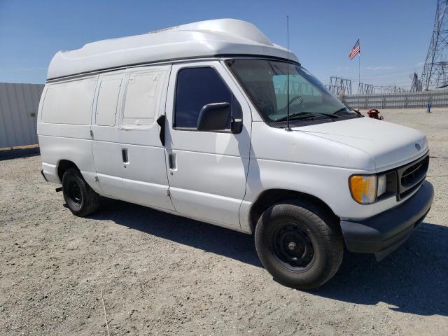 1FMRE11252HA55901 - 2002 FORD ECONOLINE E150 WAGON WHITE photo 4