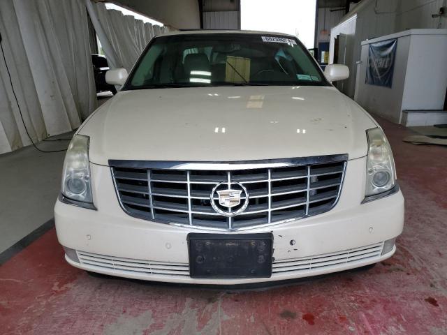 1G6KD57Y89U119641 - 2009 CADILLAC DTS WHITE photo 5