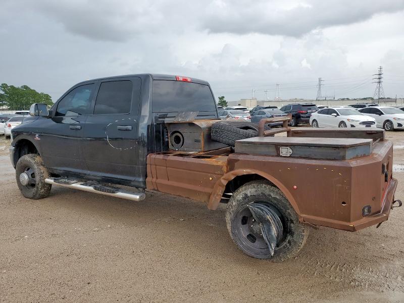 3C63RRGL9JG229529 - 2018 RAM 3500 ST BLACK photo 2