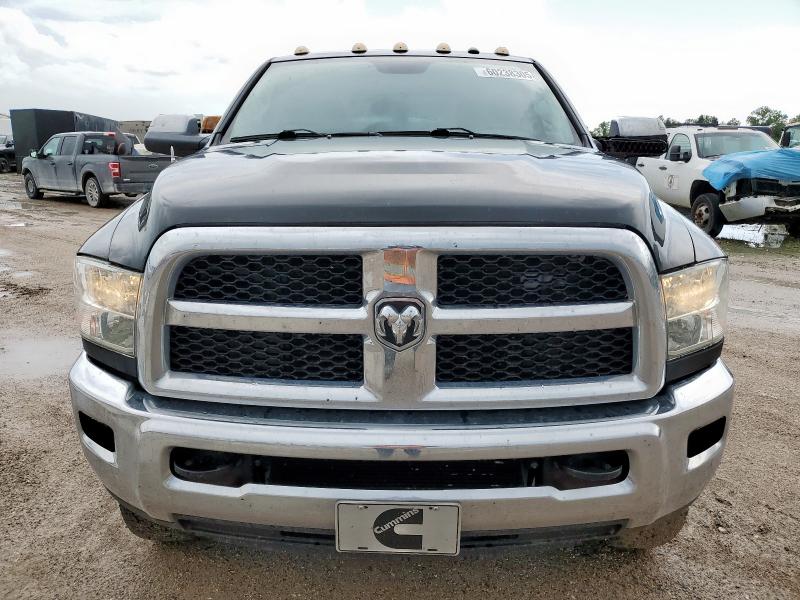 3C63RRGL9JG229529 - 2018 RAM 3500 ST BLACK photo 5