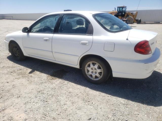 KNAFB121625208581 - 2002 KIA SPECTRA BASE WHITE photo 2