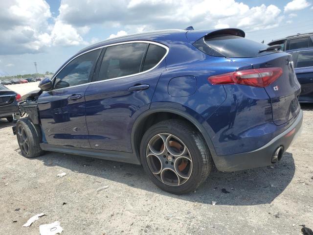 ZASFAKBN0J7B76655 - 2018 ALFA ROMEO STELVIO TI BLUE photo 2