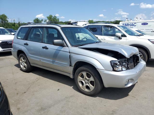 JF1SG656X3H711429 - 2003 SUBARU FORESTER 2.5XS SILVER photo 4