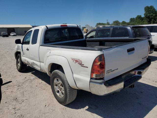 5TETU62N65Z130188 - 2005 TOYOTA TACOMA PRERUNNER ACCESS CAB WHITE photo 2