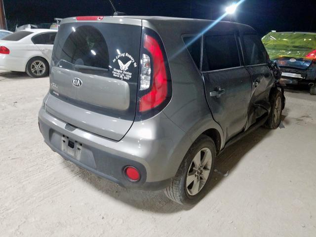 KNDJN2A29H7497246 - 2017 KIA SOUL  photo 4