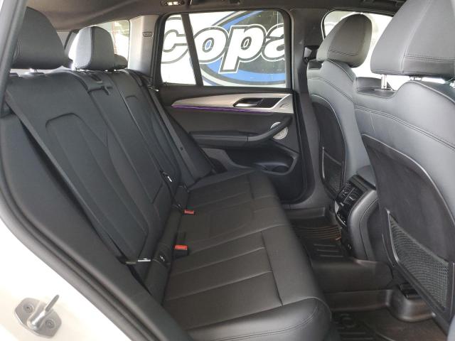 5UXTS1C08M9E78050 - 2021 BMW X3 XDRIVE30E WHITE photo 10