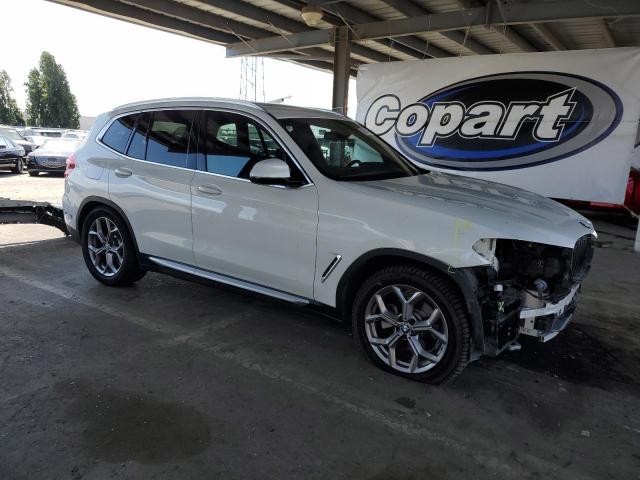 5UXTS1C08M9E78050 - 2021 BMW X3 XDRIVE30E WHITE photo 4