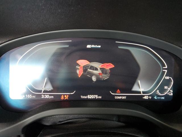 5UXTS1C08M9E78050 - 2021 BMW X3 XDRIVE30E WHITE photo 9