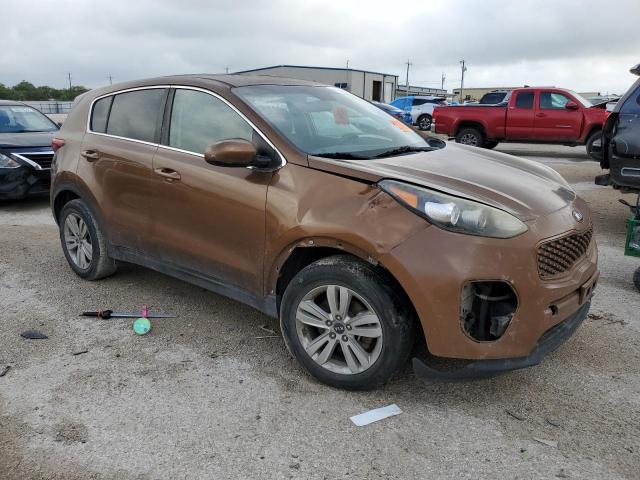 KNDPM3AC6J7413062 - 2018 KIA SPORTAGE LX BROWN photo 4