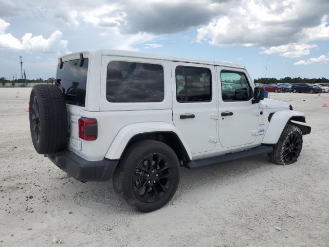 1C4JJXP6XMW642698 - 2021 JEEP WRANGLER U SAHARA 4XE WHITE photo 3