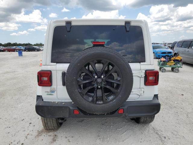 1C4JJXP6XMW642698 - 2021 JEEP WRANGLER U SAHARA 4XE WHITE photo 6
