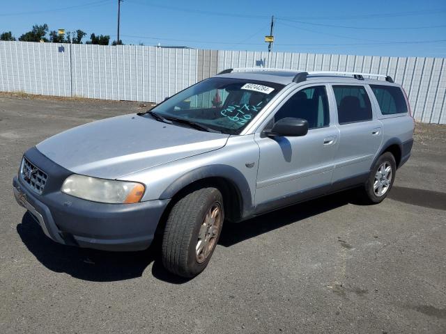 2006 VOLVO XC70, 