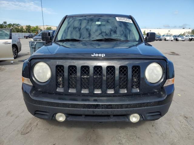 1C4NJPFA9CD539113 - 2012 JEEP PATRIOT LATITUDE BLACK photo 5