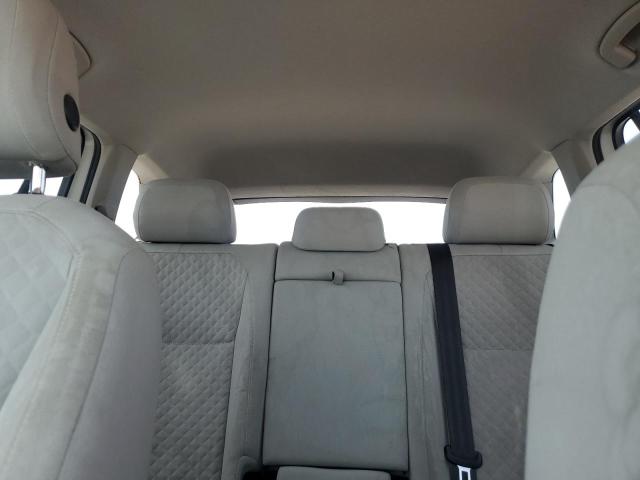 3VV1B7AX4JM109225 - 2018 VOLKSWAGEN TIGUAN S Biały zdjęcie 10