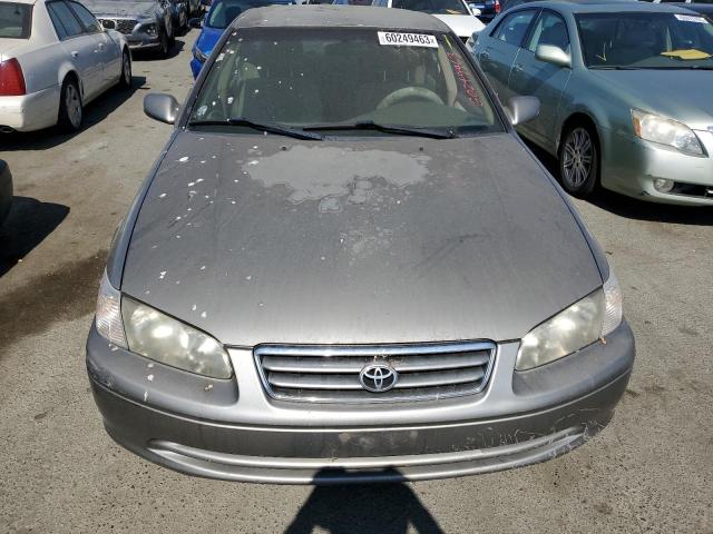 JT2BG22KXY0492376 - 2000 TOYOTA CAMRY CE GRAY photo 5